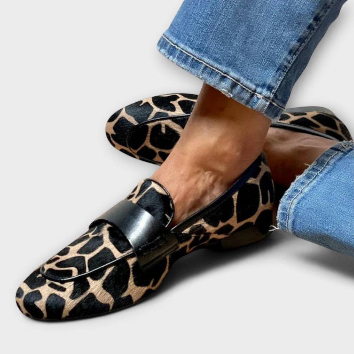 Georgiana | Black Panther Patterned Slippers