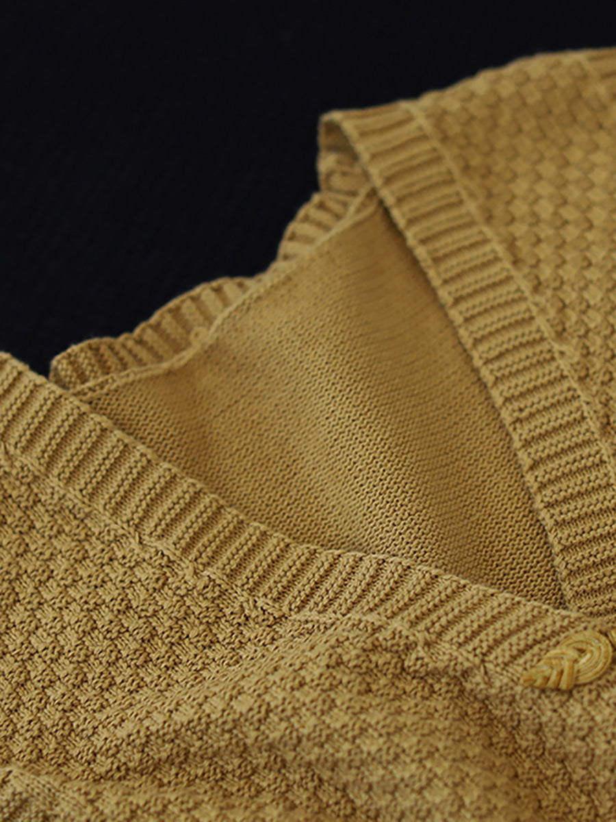 Artisan V-nyakú, gombos kötött mellény | Plus Size