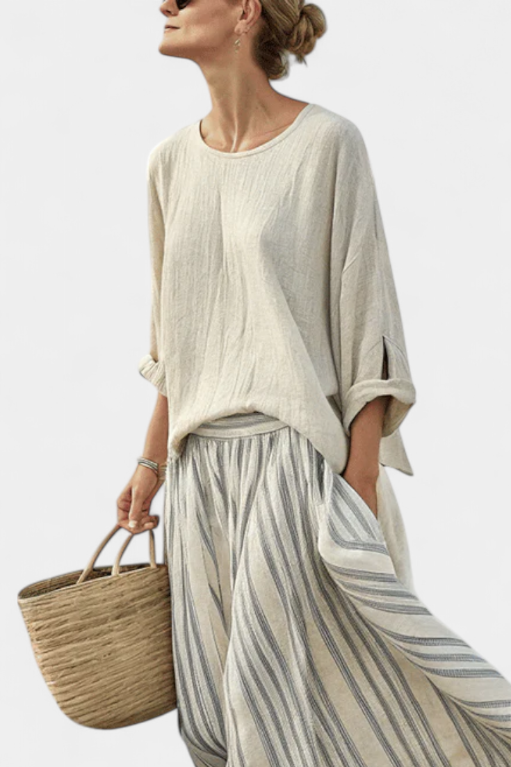 Casual Daisy szett Oversize Pólóval és Midi Szoknyával Leni Bambusz Szalagokkal Elegáns és Kényelmes Stílushoz