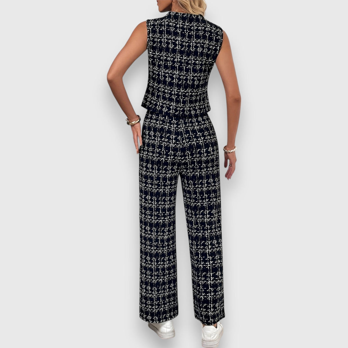 Two piece set with V-neck top and matching trousers