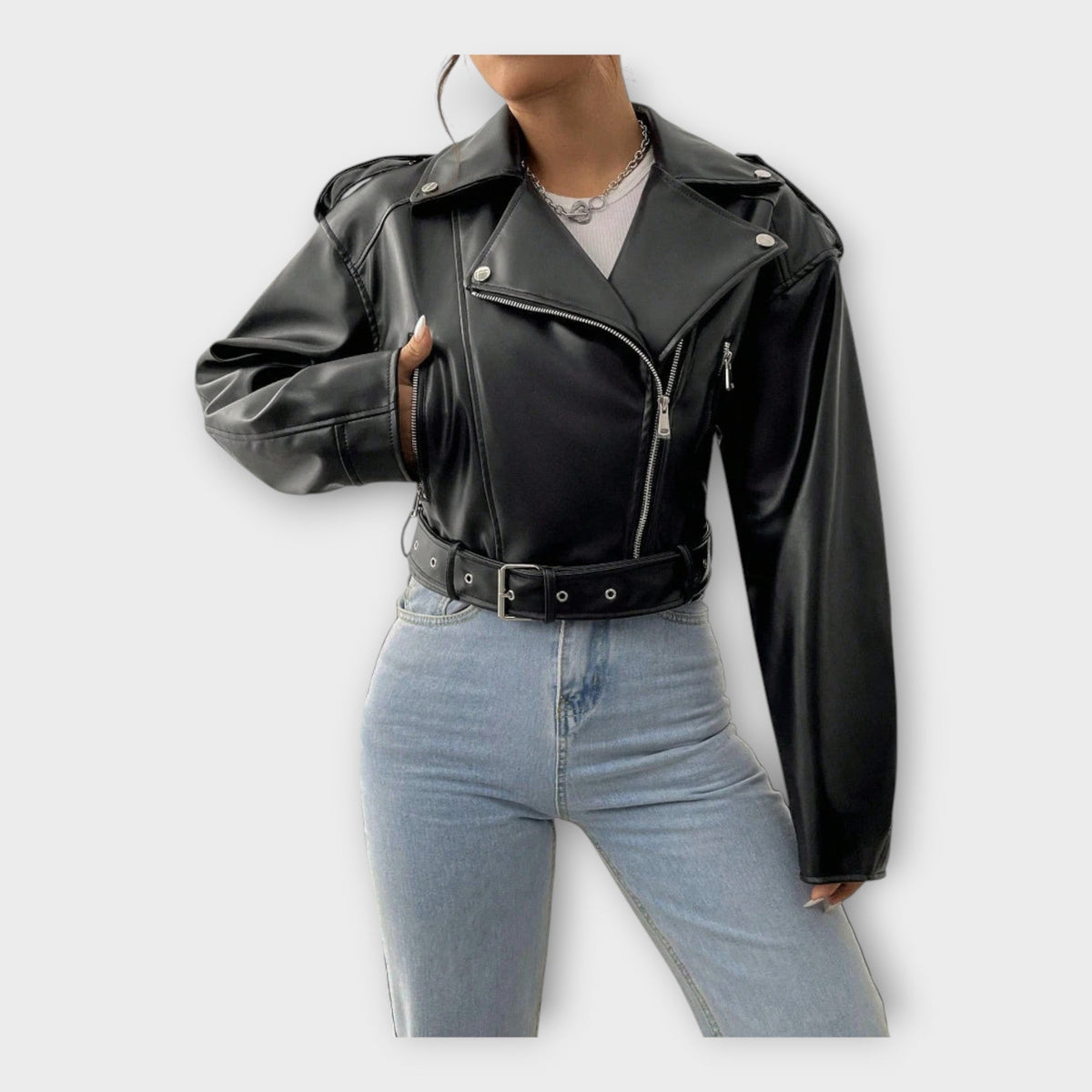 Short leather jacket with a belt