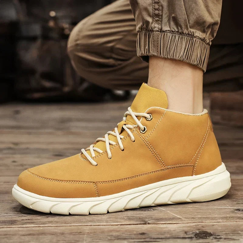 Expedition High-Top Leather Sports Shoes