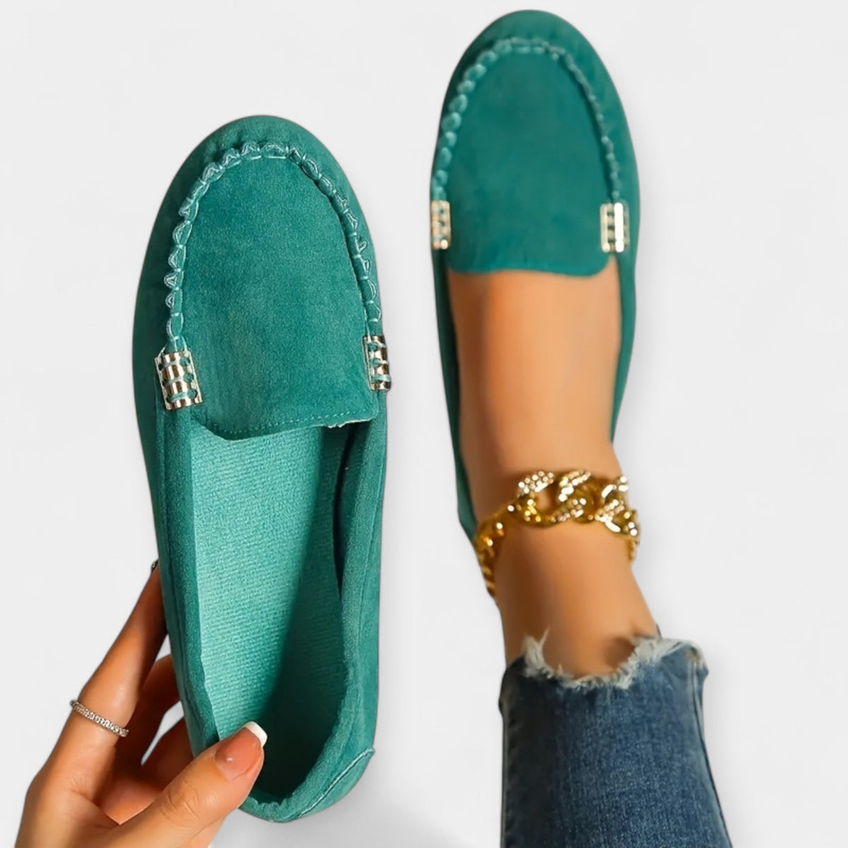 Loafer fém részletekkel