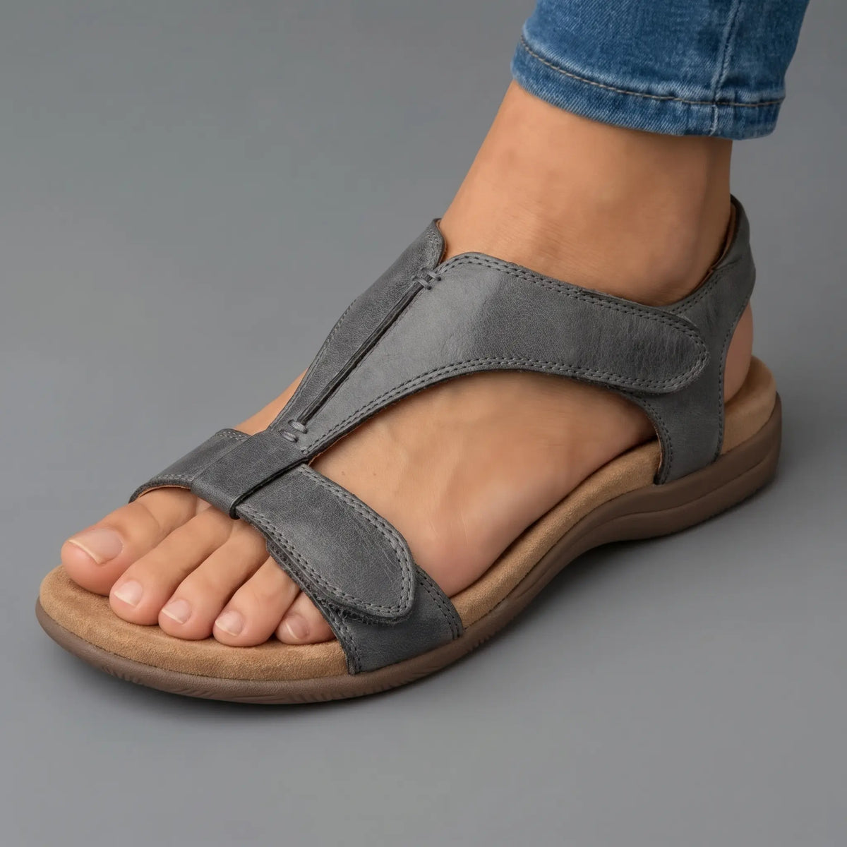 Lara Ergonomikus Ortopéd Szandál